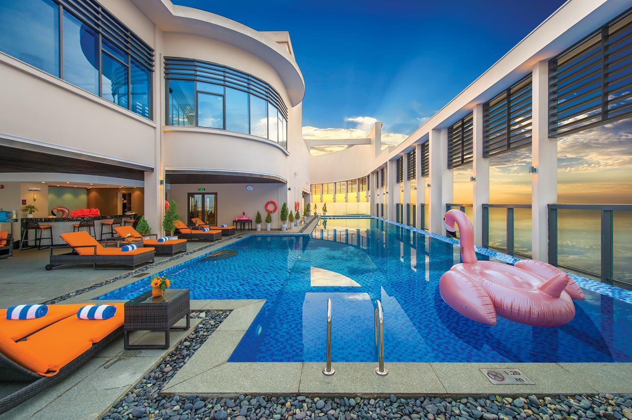 Altara Suites Da Nang By Ahg Exterior foto